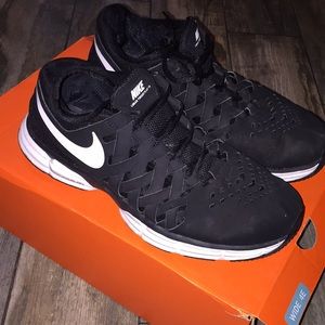 Mens 11W Nike
